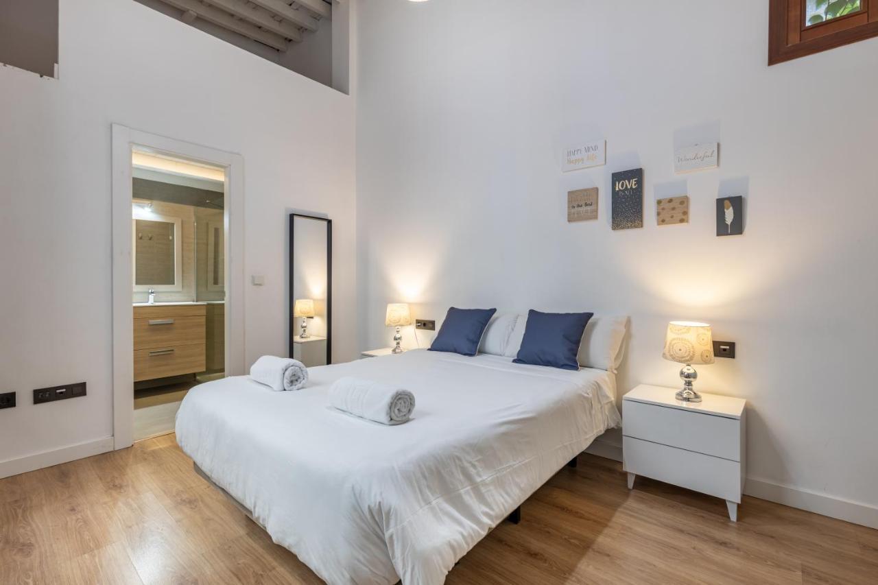 Apartamentos Granada Deluxe 3000 Bagian luar foto